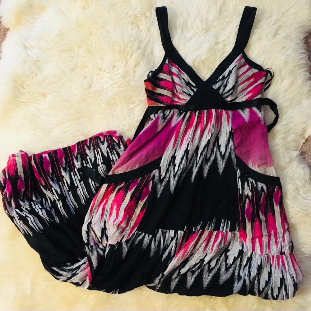 Bebe gorgeous silky maxi dress size S